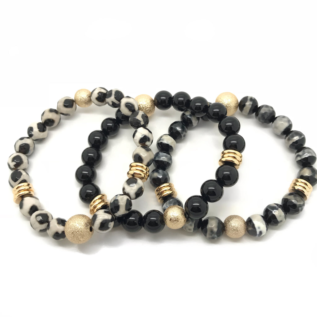 Black/White Single II